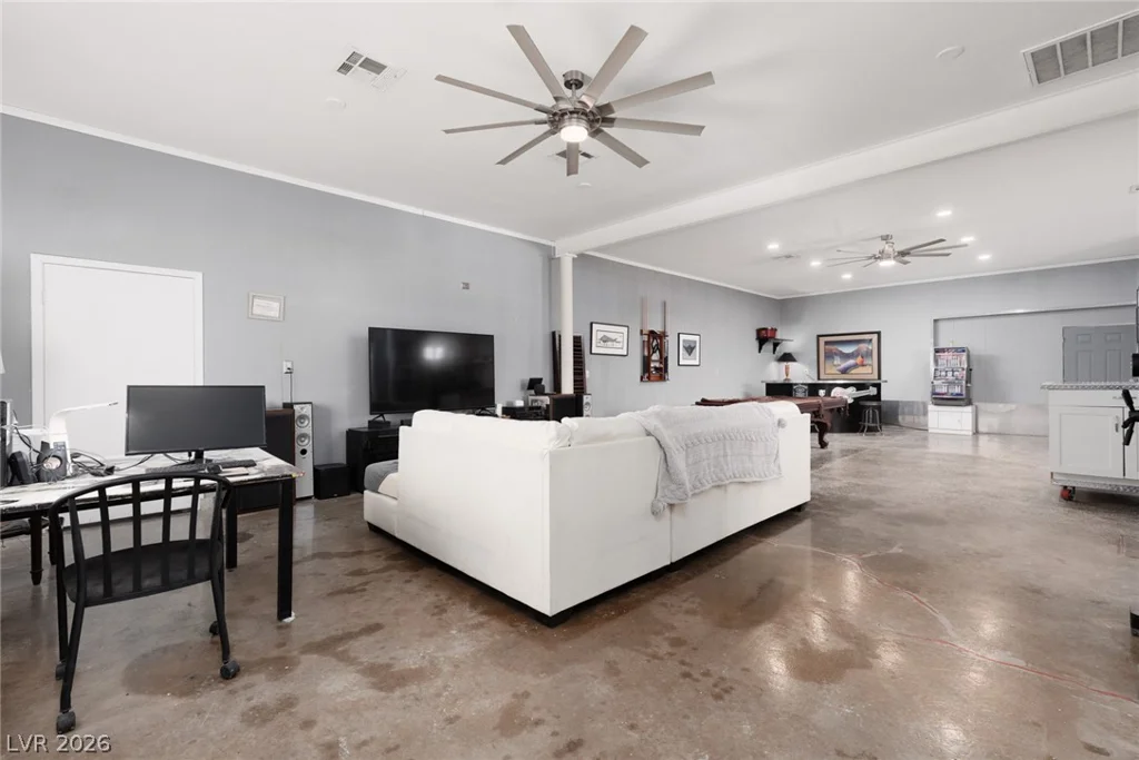 4945 Stacey, Las Vegas, NV 89108