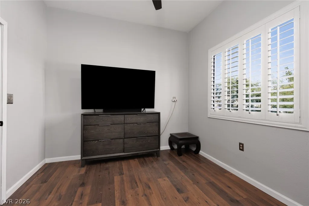 4945 Stacey, Las Vegas, NV 89108