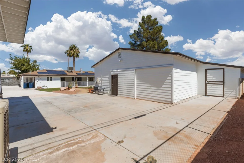 4945 Stacey, Las Vegas, NV 89108