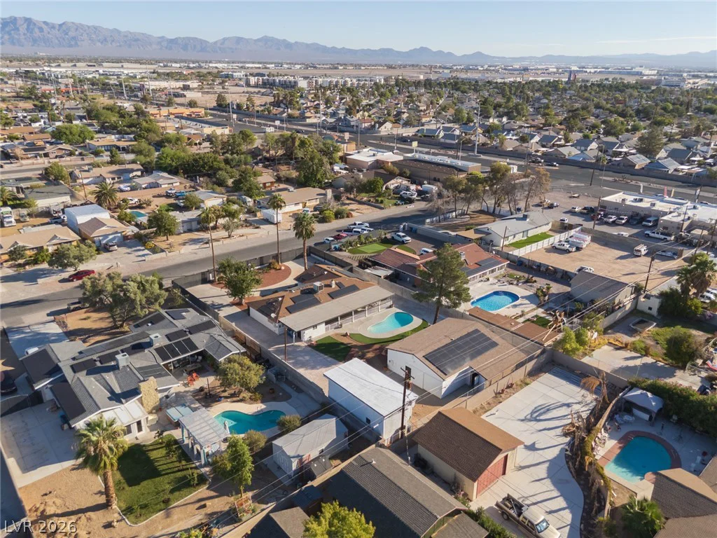 4945 Stacey, Las Vegas, NV 89108