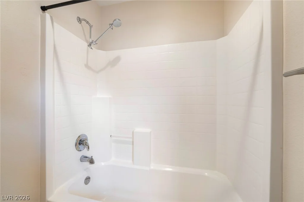 31 Indian Run, Las Vegas, NV 89148