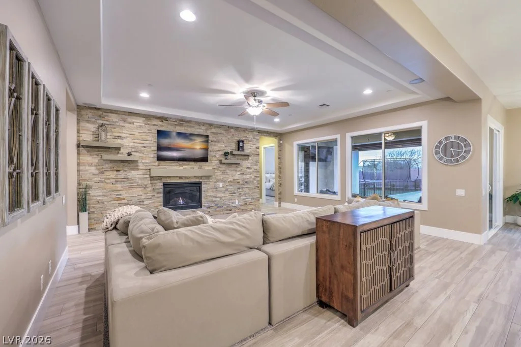 2440 Chateau Napoleon, Henderson, NV 89044