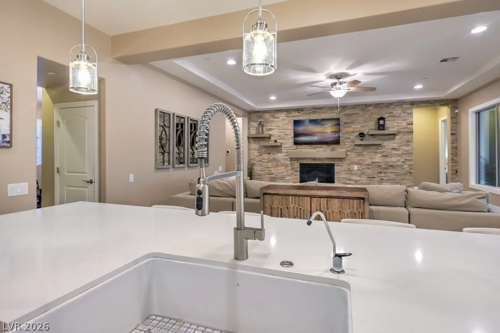 2440 Chateau Napoleon, Henderson, NV 89044