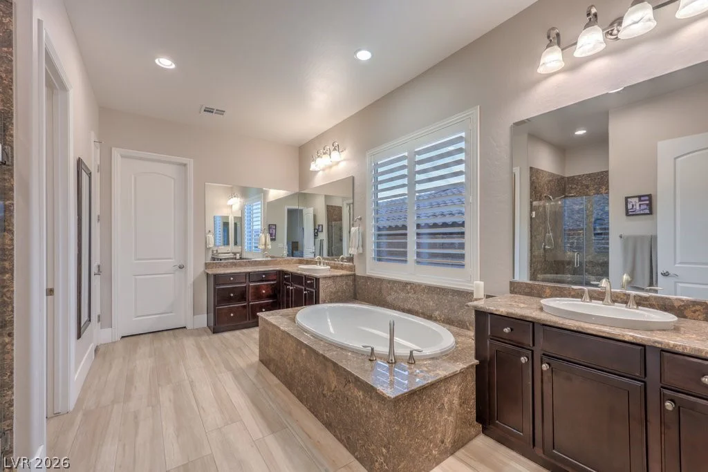 2440 Chateau Napoleon, Henderson, NV 89044