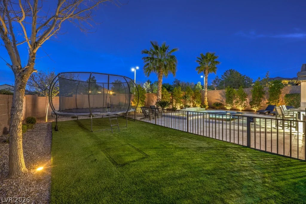 2440 Chateau Napoleon, Henderson, NV 89044