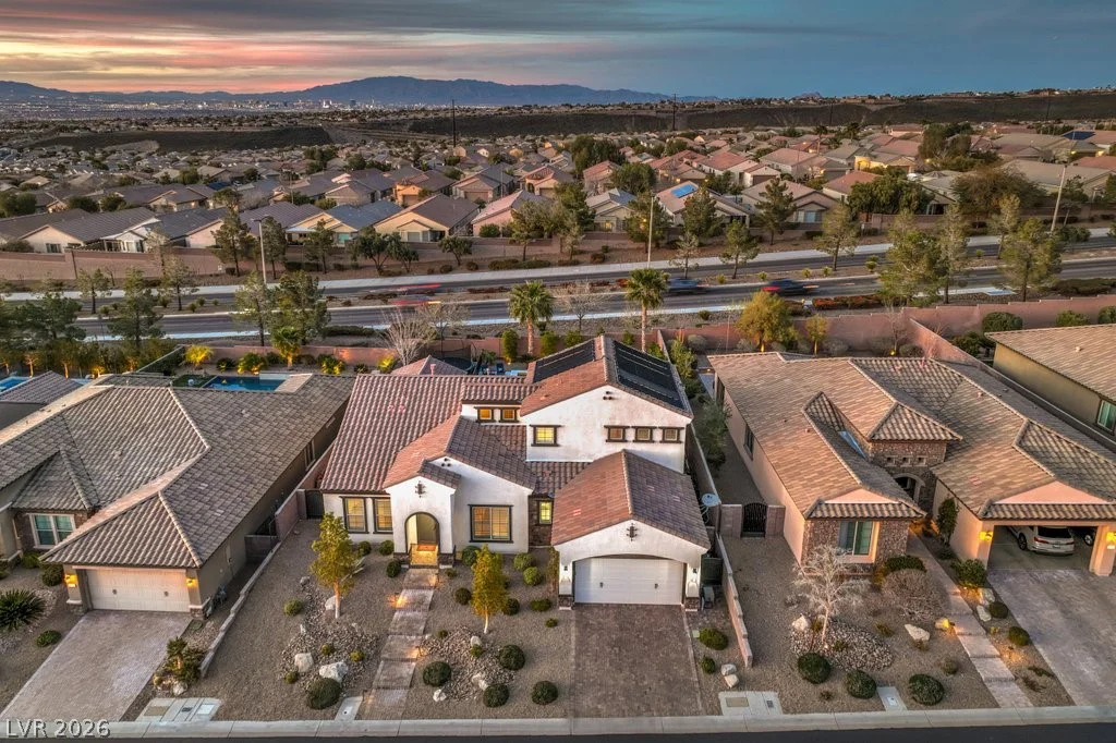 2440 Chateau Napoleon, Henderson, NV 89044