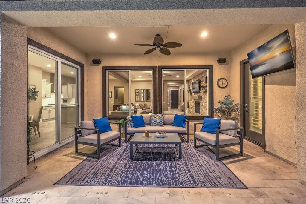 2440 Chateau Napoleon, Henderson, NV 89044