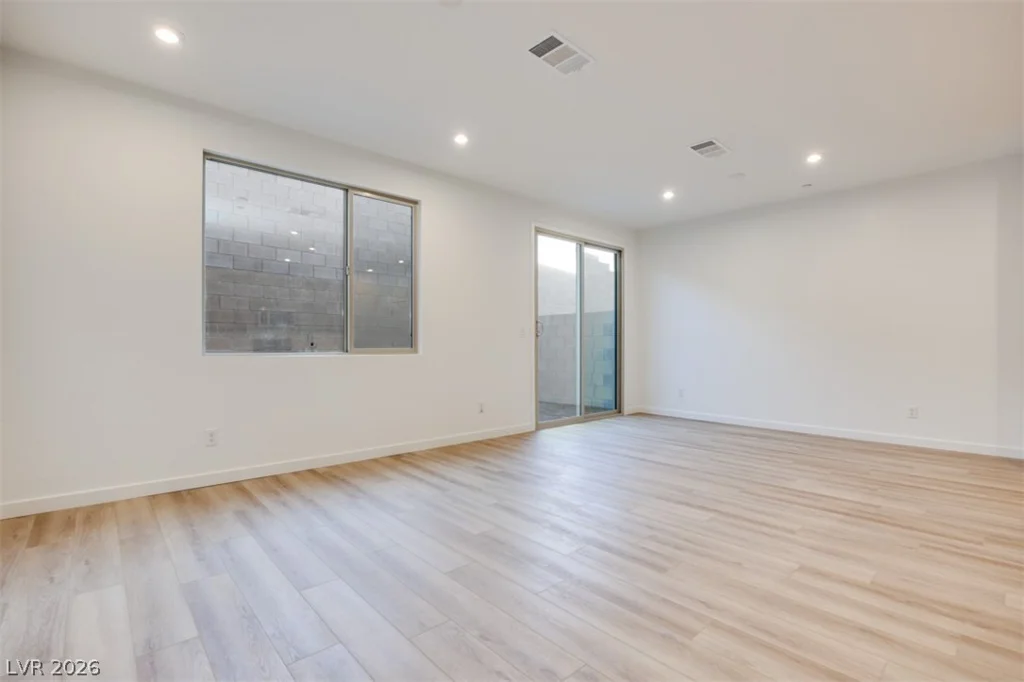 11940 Glide Reflection, Las Vegas, NV 89138