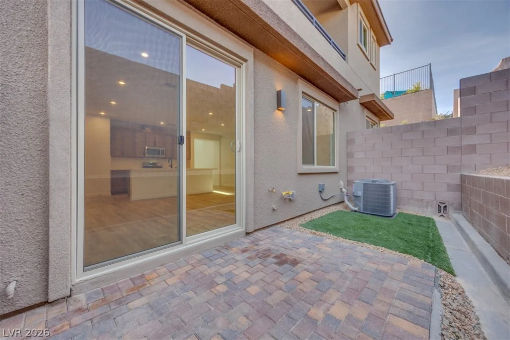 11940 Glide Reflection, Las Vegas, NV 89138