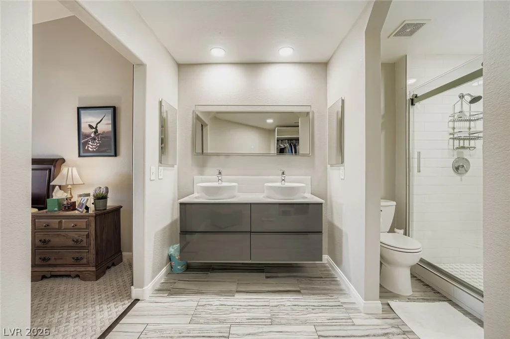 10059 Oak Creek Canyon, Las Vegas, NV 89147