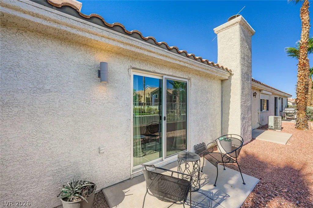 10059 Oak Creek Canyon, Las Vegas, NV 89147