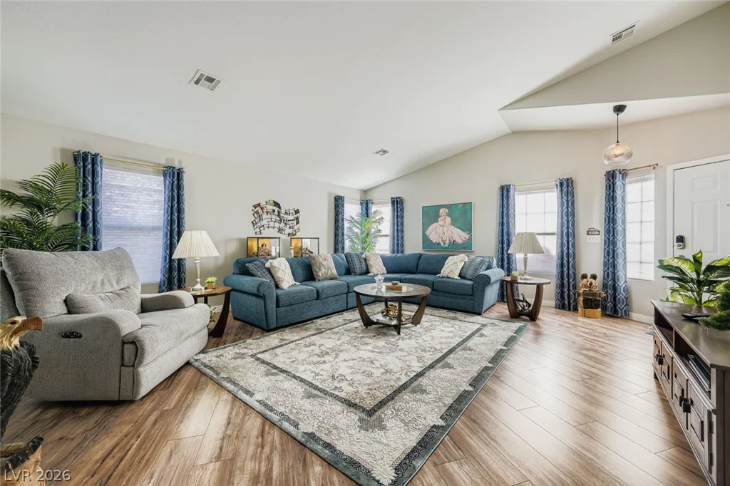 10059 Oak Creek Canyon, Las Vegas, NV 89147