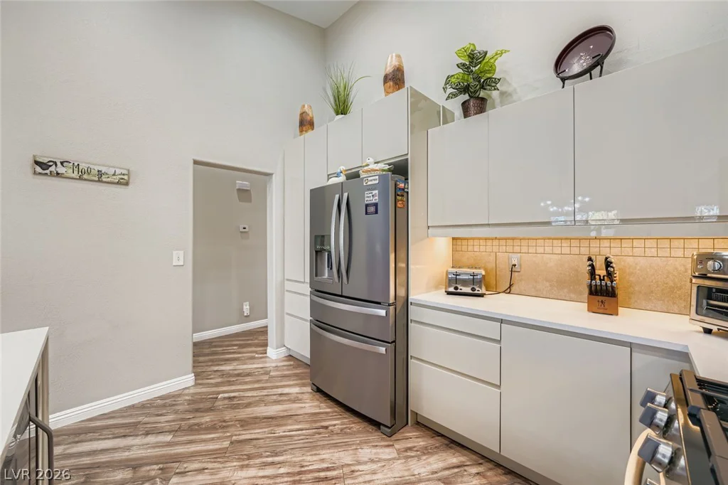 10059 Oak Creek Canyon, Las Vegas, NV 89147