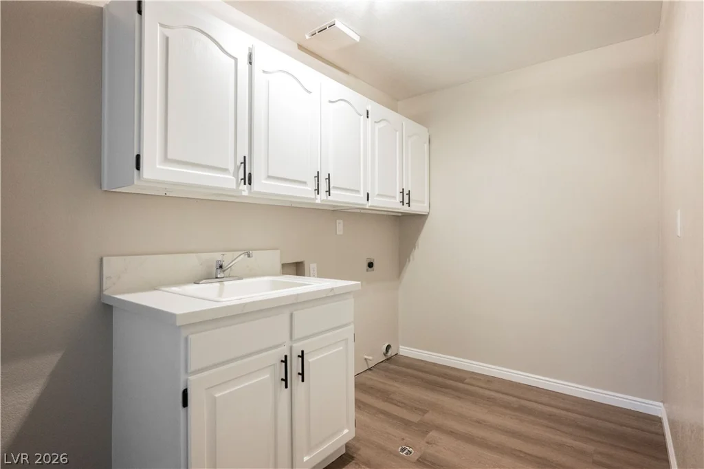 601 Sandy, Henderson, NV 89002