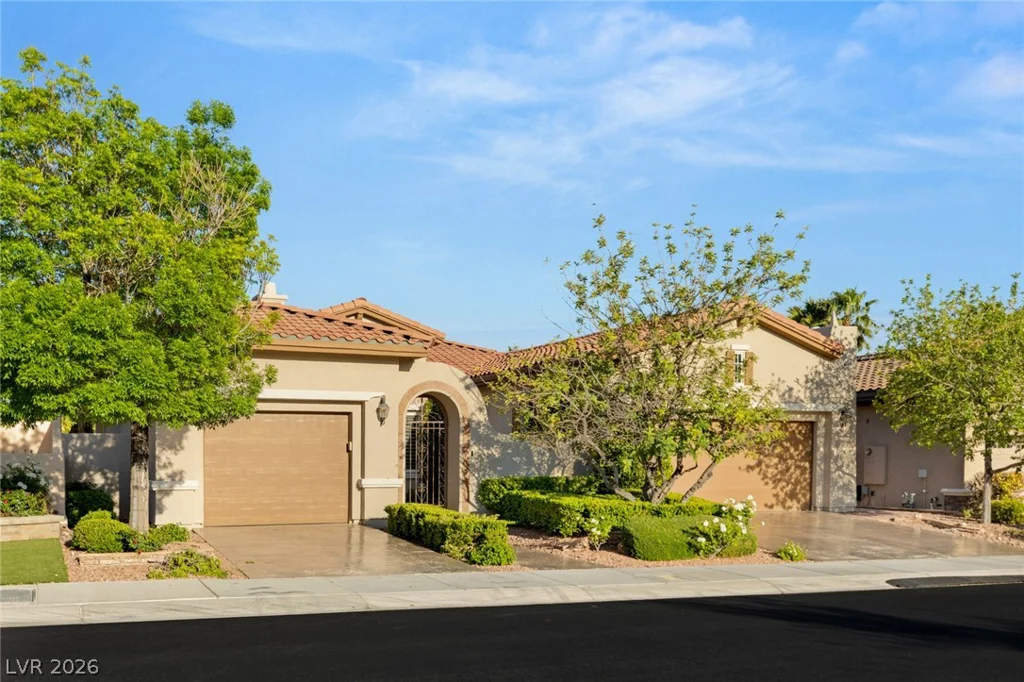 2142 Country Cove, Las Vegas, NV 89135