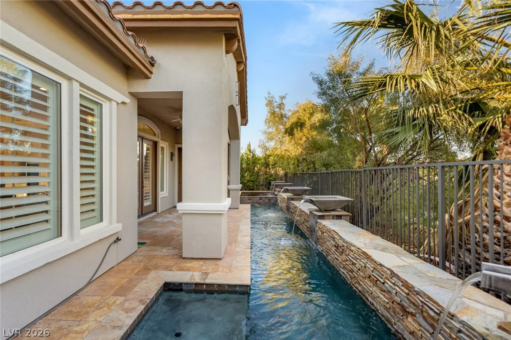2142 Country Cove, Las Vegas, NV 89135