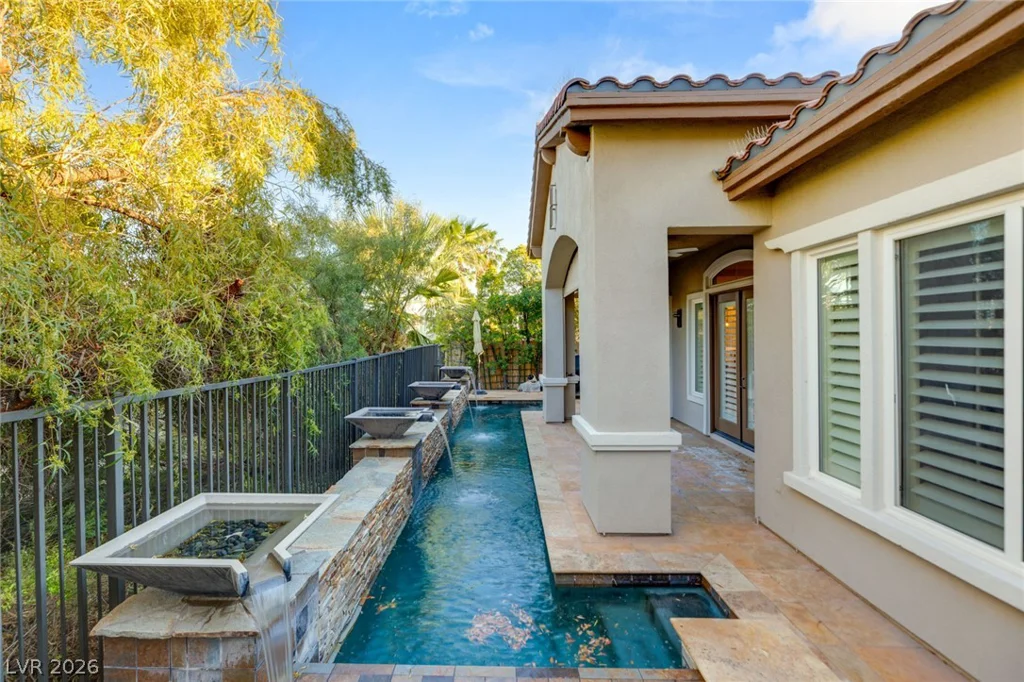 2142 Country Cove, Las Vegas, NV 89135