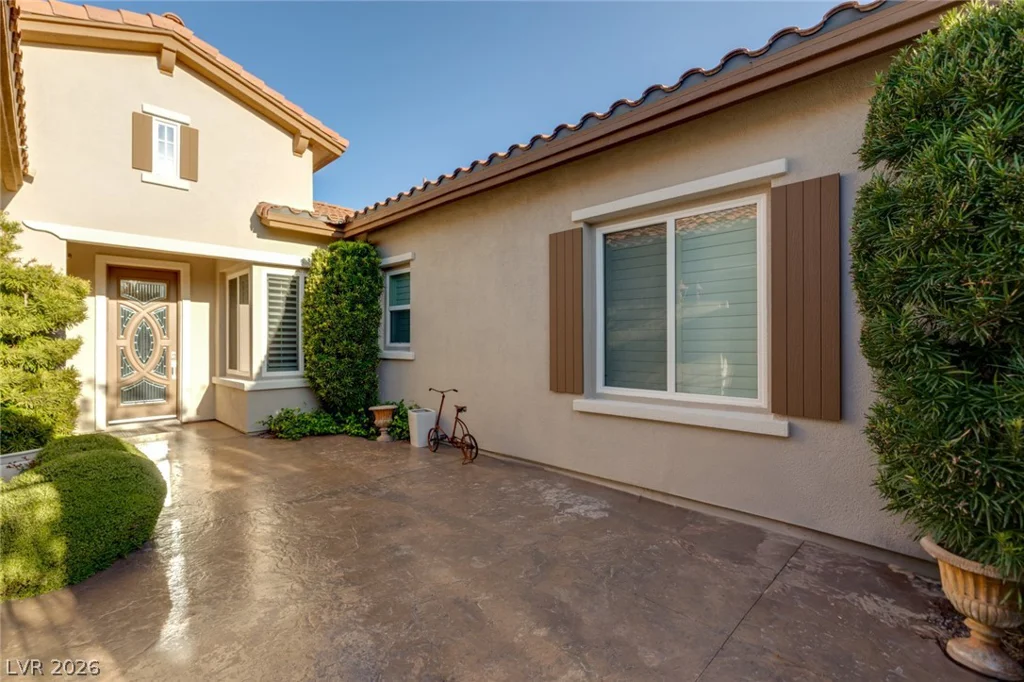 2142 Country Cove, Las Vegas, NV 89135
