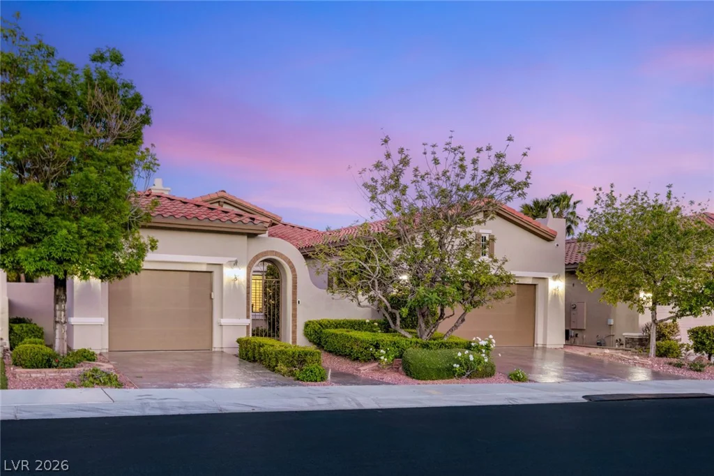 2142 Country Cove, Las Vegas, NV 89135