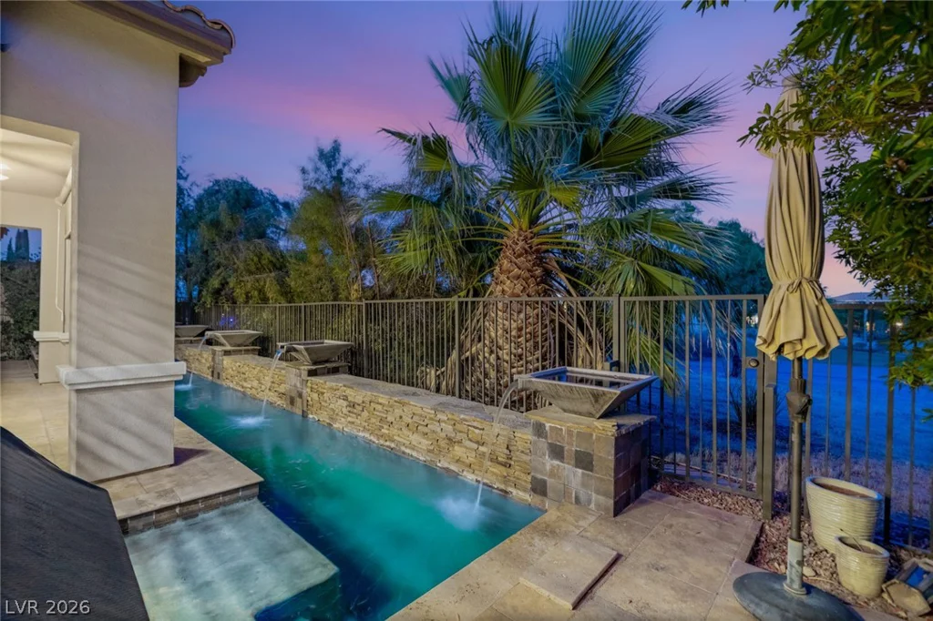 2142 Country Cove, Las Vegas, NV 89135
