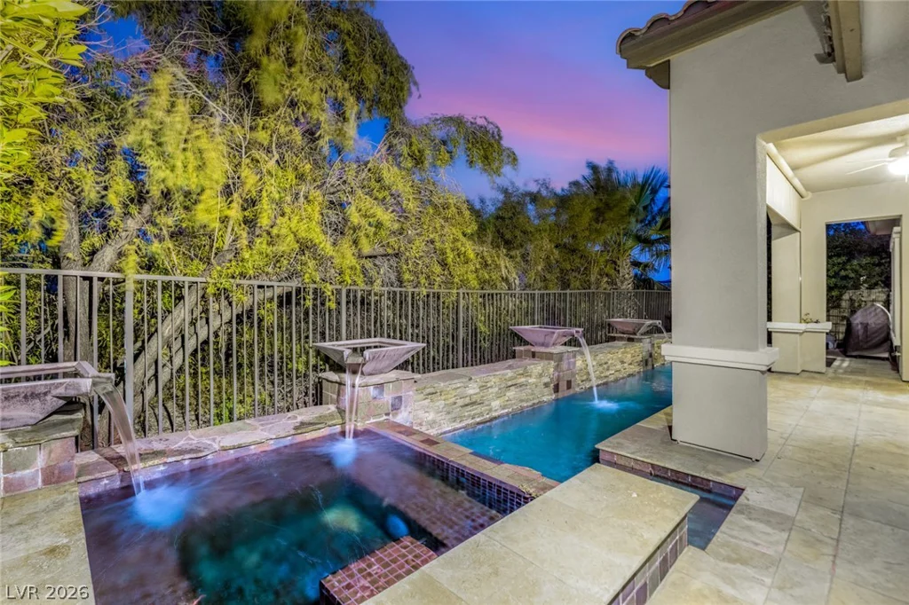 2142 Country Cove, Las Vegas, NV 89135