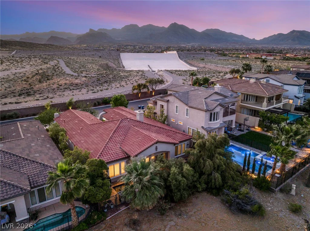 2142 Country Cove, Las Vegas, NV 89135