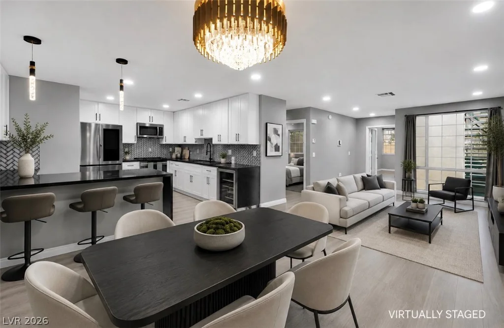3613 Shawn Reynolds, Las Vegas, NV 89129