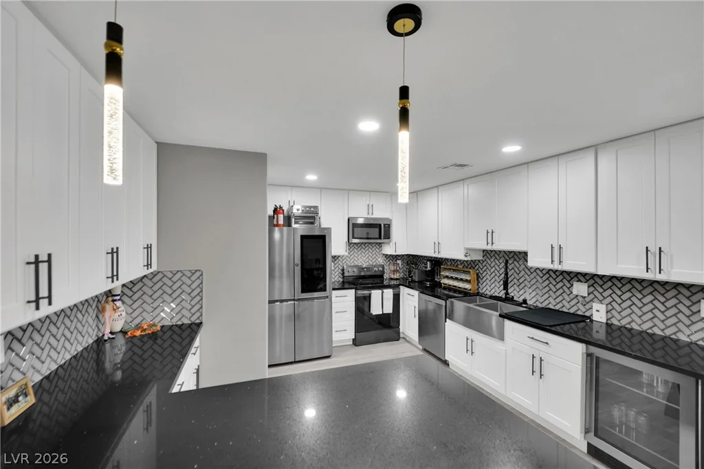 3613 Shawn Reynolds, Las Vegas, NV 89129