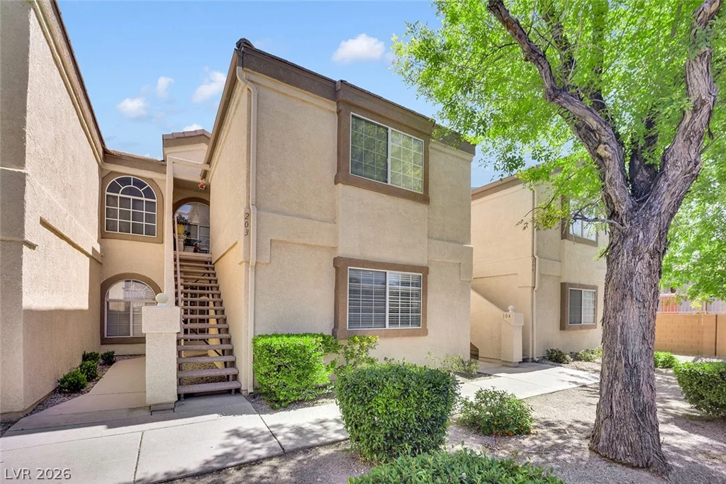 3613 Shawn Reynolds, Las Vegas, NV 89129