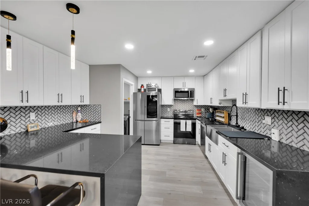 3613 Shawn Reynolds, Las Vegas, NV 89129