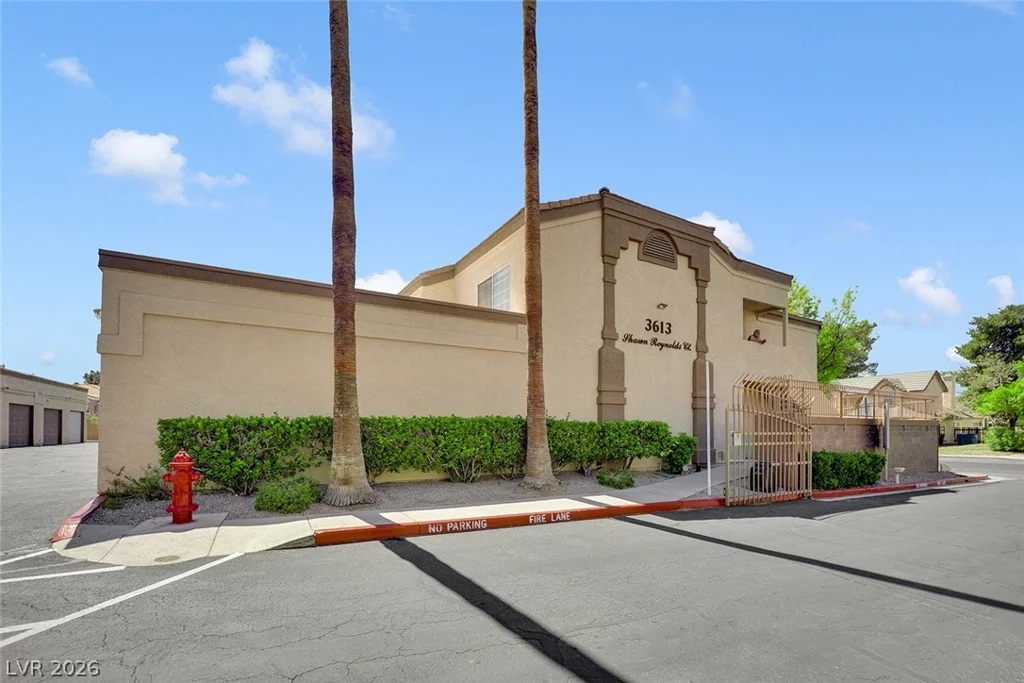 3613 Shawn Reynolds, Las Vegas, NV 89129