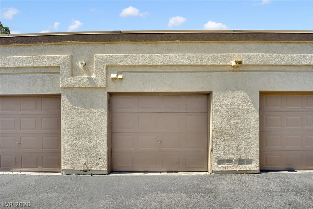 3613 Shawn Reynolds, Las Vegas, NV 89129