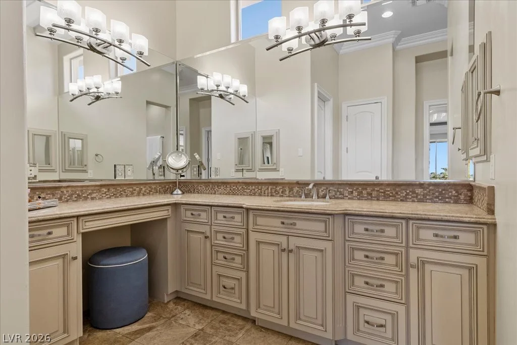 1724 Tangiers, Henderson, NV 89012