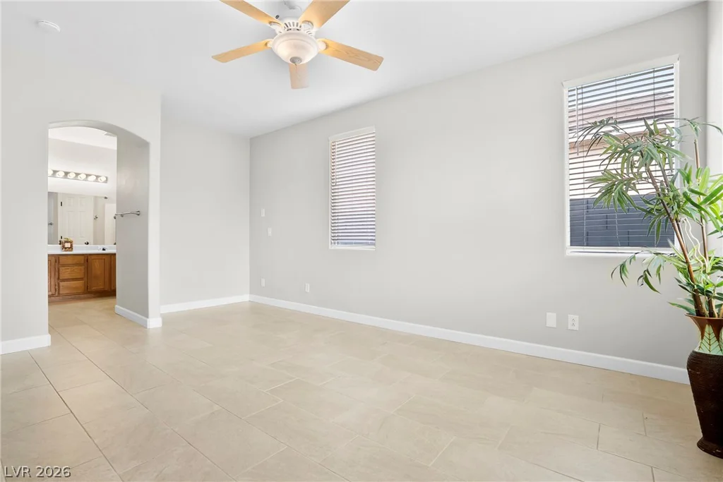 8824 Iron Hitch, Las Vegas, NV 89143