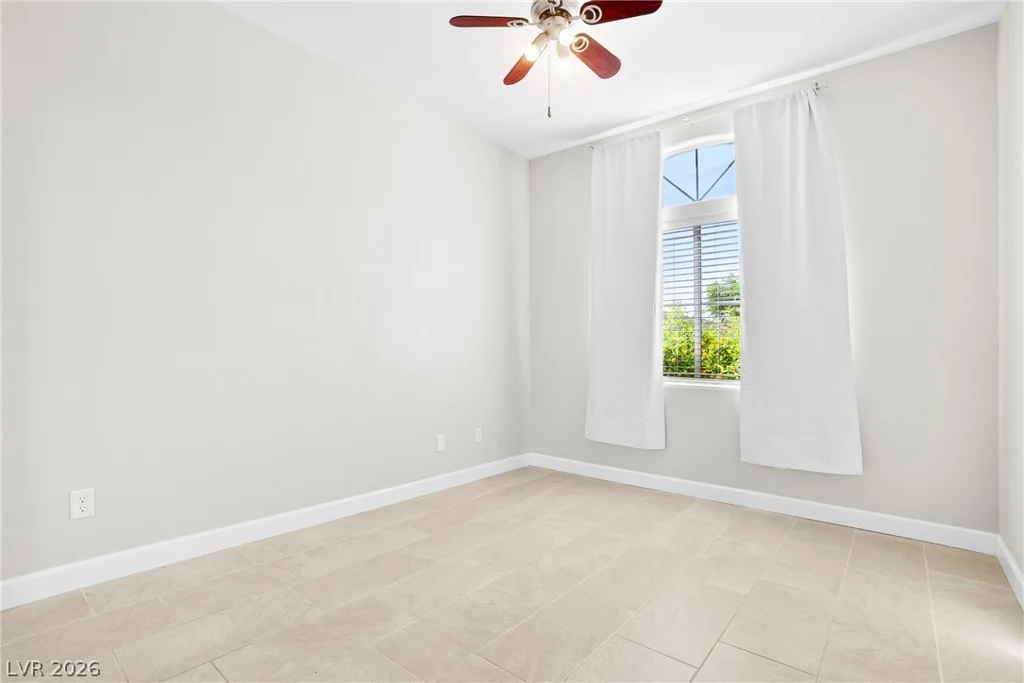 8824 Iron Hitch, Las Vegas, NV 89143