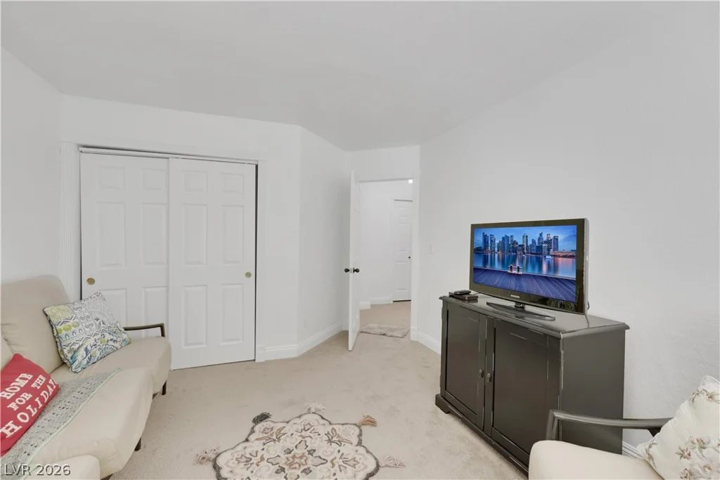 5553 Singing Hills, Las Vegas, NV 89130