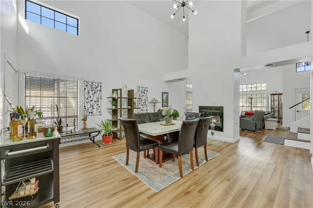 5553 Singing Hills, Las Vegas, NV 89130