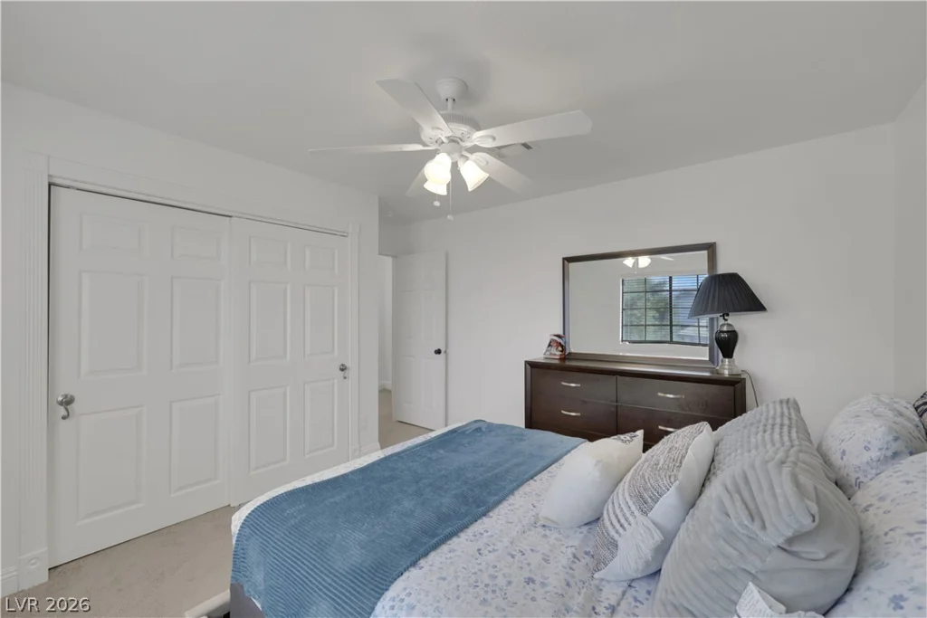 5553 Singing Hills, Las Vegas, NV 89130