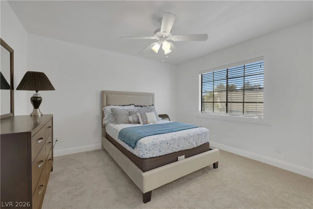 5553 Singing Hills, Las Vegas, NV 89130