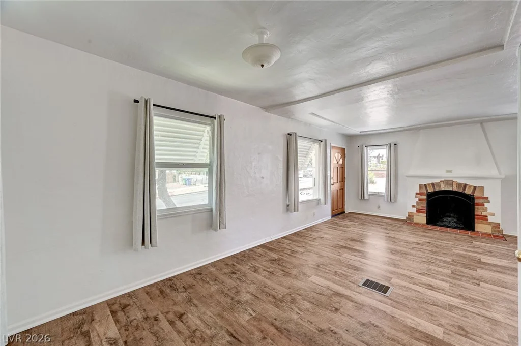 629 L, Boulder City, NV 89005
