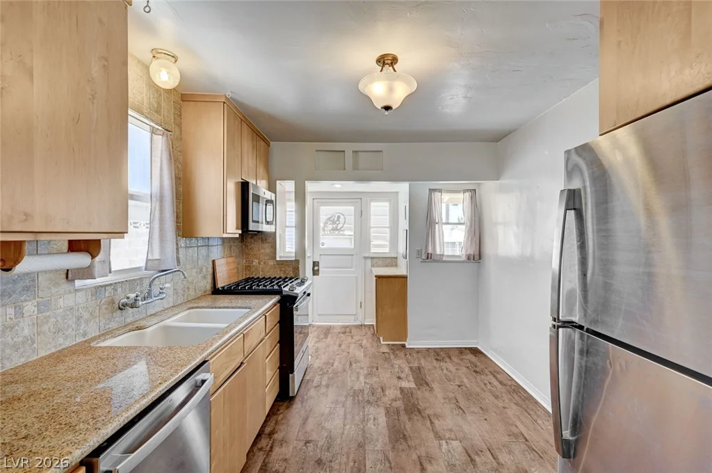 629 L, Boulder City, NV 89005