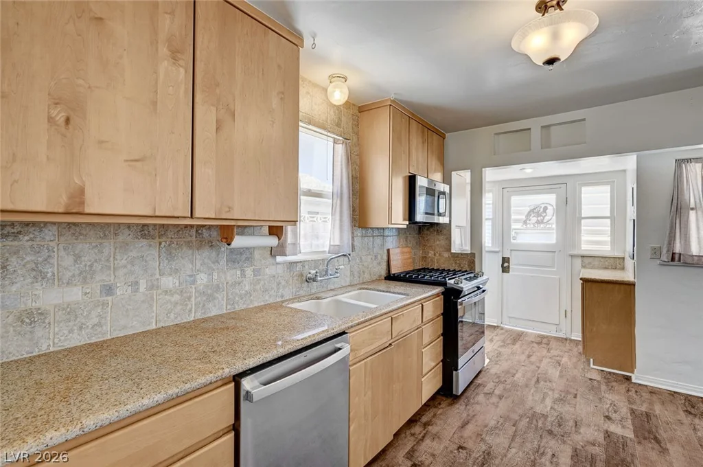 629 L, Boulder City, NV 89005