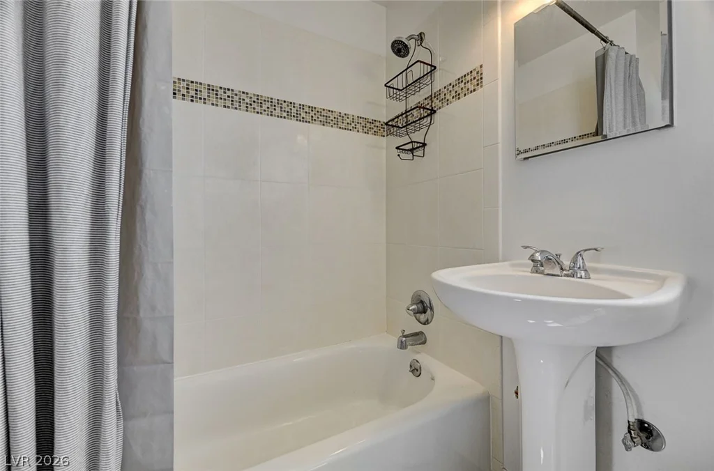 629 L, Boulder City, NV 89005