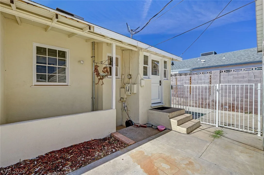 629 L, Boulder City, NV 89005