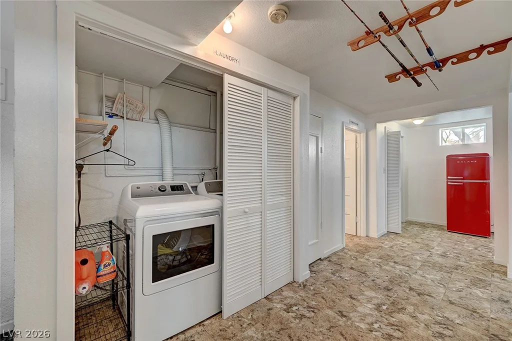 629 L, Boulder City, NV 89005