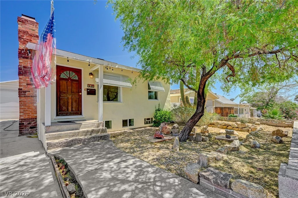 629 L, Boulder City, NV 89005