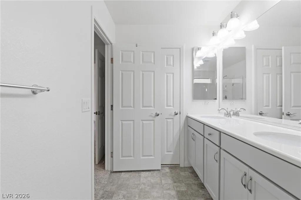 10175 Eagle Haven, Las Vegas, NV 89141
