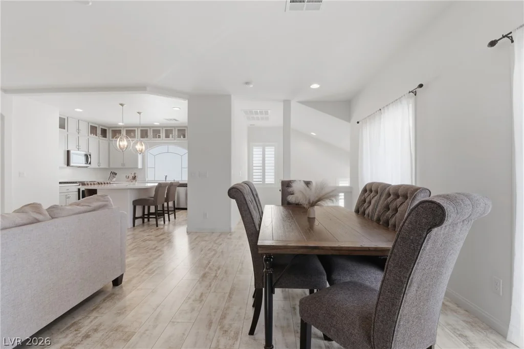 10175 Eagle Haven, Las Vegas, NV 89141
