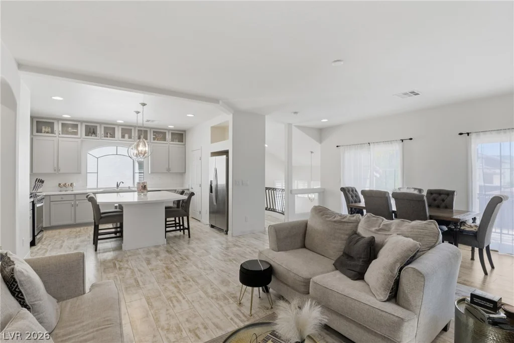 10175 Eagle Haven, Las Vegas, NV 89141