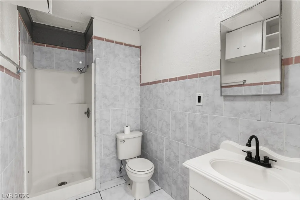 2217 Oakey, Las Vegas, NV 89104